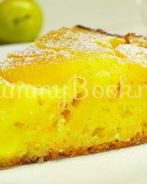 Яблочная шарлотка