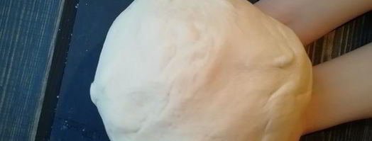 легкий штрудель с вишней и миндалем. Шаг 3