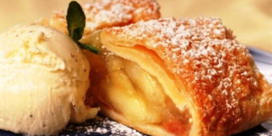 Ленивый штрудель с яблоком и корицей