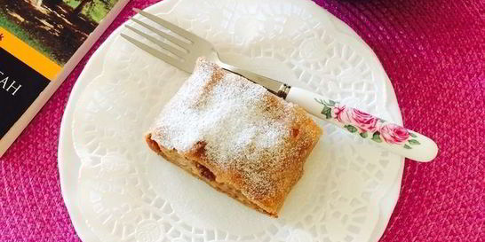 Полезный яблочный штрудель