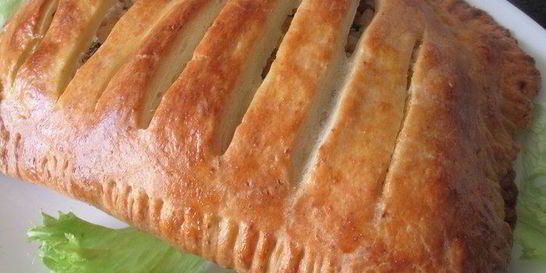 Рыбный штрудель из творожного теста