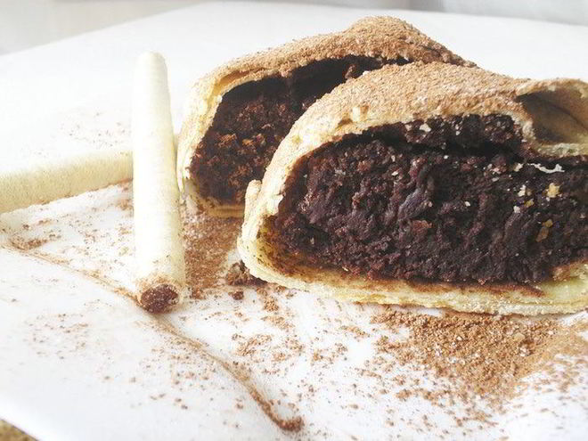 Рецепт шоколадна-орехового штрудель