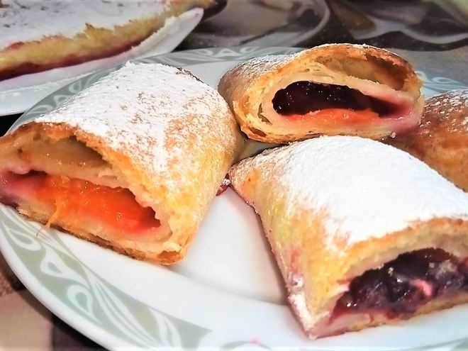 Рецепт штруделя абрикосового из творожного теста