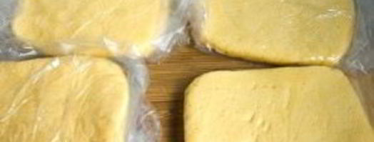 штрудель из творожного теста с вишневой начинкой. Шаг 4