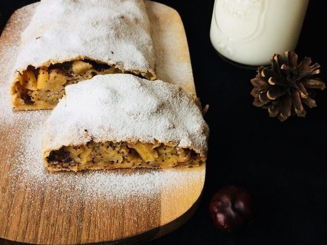 Рецепт штруделя с айвой, яблоками и маком