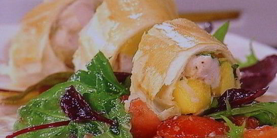 Штрудель с курино-манговой начинкой