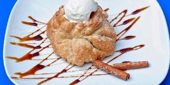 Штрудель с яблочно-марципановой начинкой