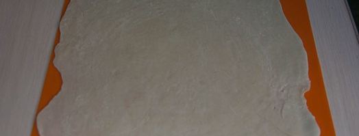 штрудель с яблоками и изюмом. Шаг 3