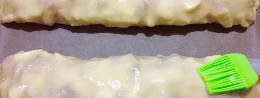 штрудель с яблоками и вишней. Шаг 10