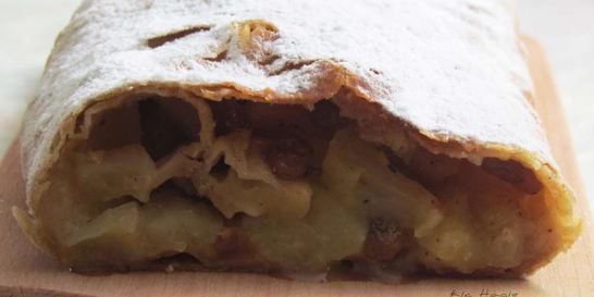 Цельнозерновой яблочный штрудель