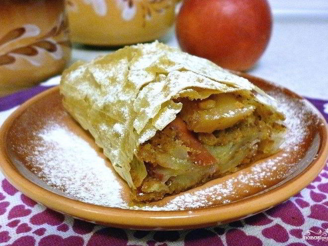 Рецепт яблочного штруделя из теста фило