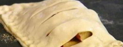 яблочный штрудель с изюмом. Шаг 6