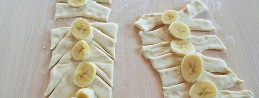 слойки с клубникой и бананом. Шаг 9