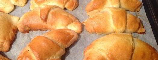 слойки с щавелем, сыром и яйцом. Шаг 17