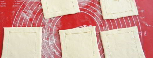 слойки с сырно-томатной начинкой. Шаг 4