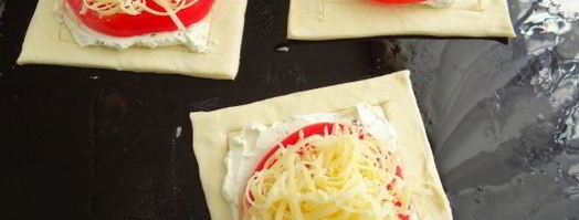 слойки с сырно-томатной начинкой. Шаг 7