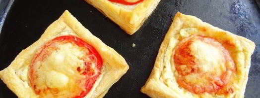 слойки с сырно-томатной начинкой. Шаг 8