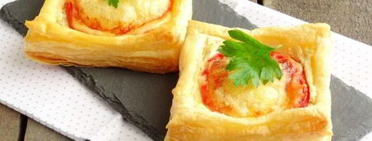 слойки с сырно-томатной начинкой. Шаг 9