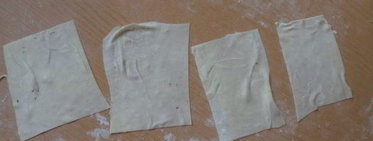 слойки с творогом, курагой и орехами. Шаг 11