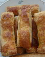 Слойки со сгущенкой