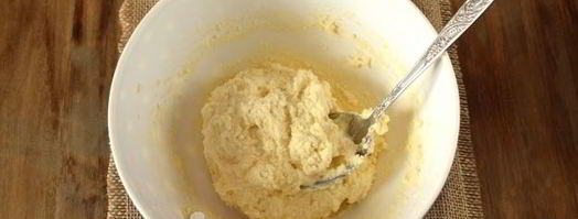 несладкие сырники с начинкой из яйца и зеленого лука. Шаг 6