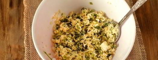 несладкие сырники с начинкой из яйца и зеленого лука. Шаг 8