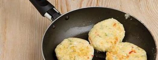 острые сырники с брынзой. Шаг 9