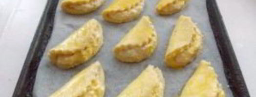 сочни с творогом из песочного теста. Шаг 10