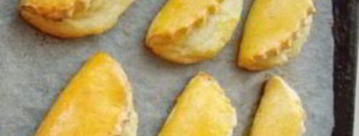 сочни с творогом из песочного теста. Шаг 11