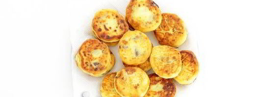 сырники из творога с изюмом. Шаг 11