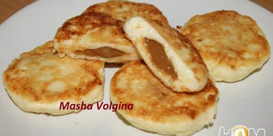 Сырники с вареной сгущенкой