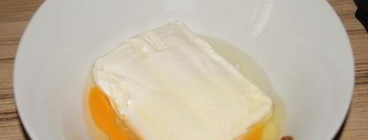 сырники с вареной сгущенкой. Шаг 3