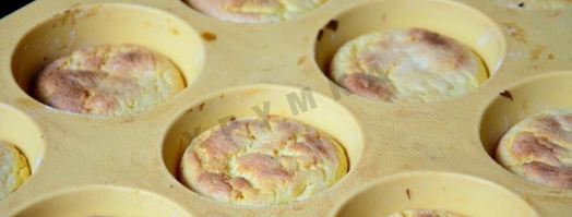 сырники в духовке под сметанным соусом. Шаг 8