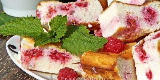 Творожник с малиной