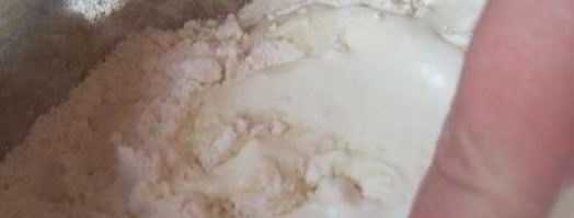 тесто для пирожков на кефире. Шаг 4