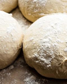 Тесто для пиццы на молоке простое