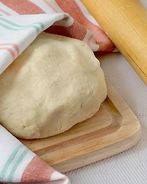 Творожное тесто для пирога на сметане и твороге