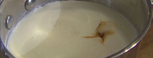 блинный торт с карамельной глазурью. Шаг 6