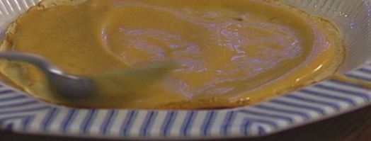 блинный торт с карамельной глазурью. Шаг 8