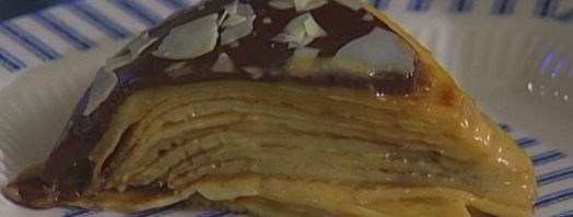 блинный торт с карамельной глазурью. Шаг 10