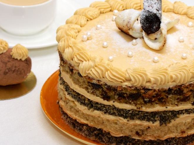 Рецепт торта с маком и черносливом