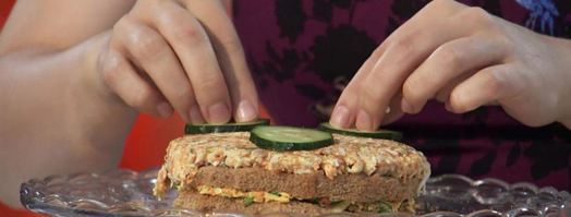 закусочный торт с копченой курицей. Шаг 8