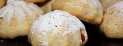 профитроли с клубничной начинкой. Шаг 12