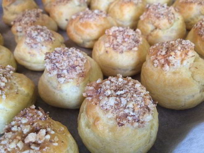 Рецепт профитролей с кремом из вареной сгущенки