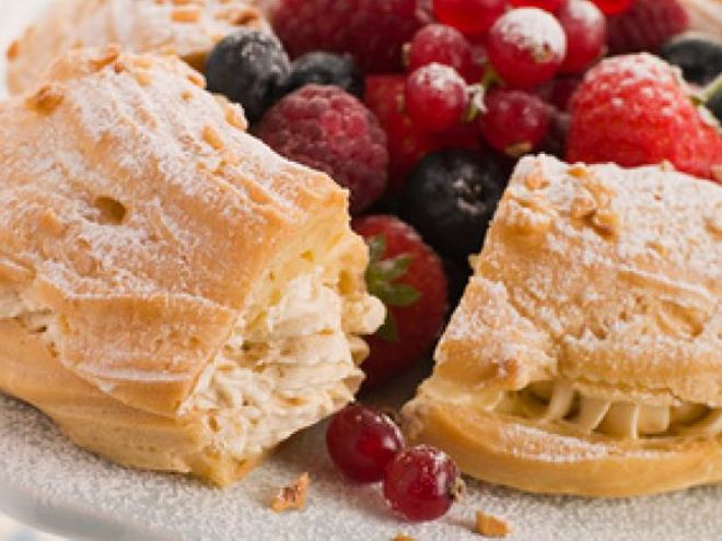 Рецепт профитролей с кремом шантильи