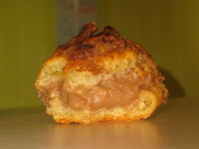 Рецепт профитролей с шоколадно-фундучным кремом