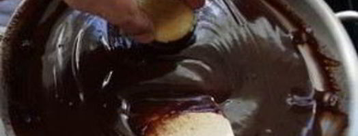 профитроли с шоколадным соусом. Шаг 9