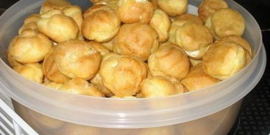 Воздушные профитроли с шоколадным кремом