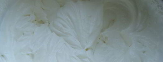 эклеры клубника со сливками. Шаг 7