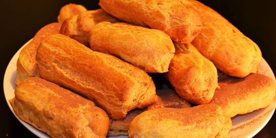 Эклеры с шоколадно-сливочным сыром